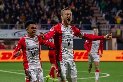 FC Emmen neemt afscheid van drie spelers en van huurlingen