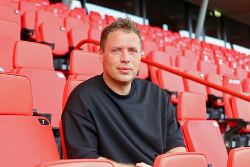 Menno van Dam nieuwe trainer FC Emmen