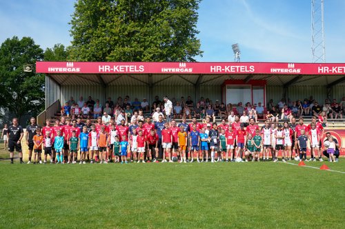 Eerste training: een zonnige start van het seizoen!