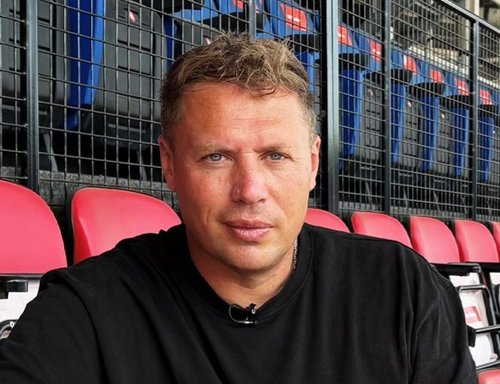 Volgens Menno van Dam ging er teveel mis bij FC Emmen