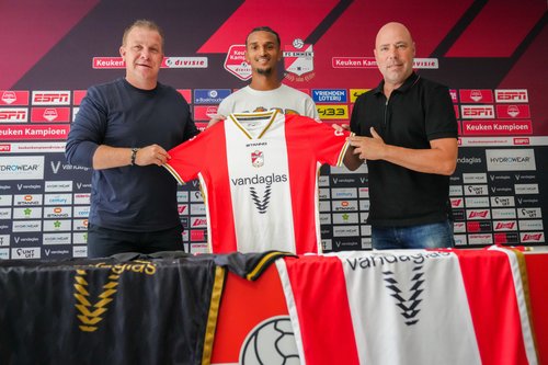 FC Emmen haalt Filimon Gerezgiher op huurbasis uit Duitsland