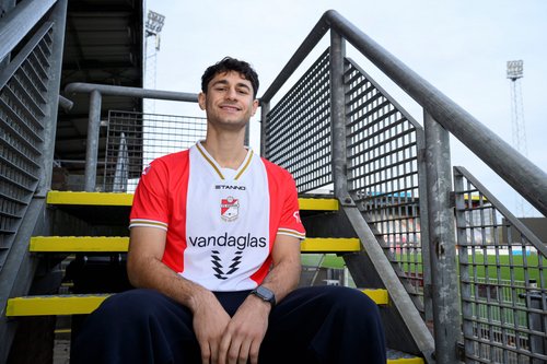 FC Emmen haalt Alessandro Hojabrpour