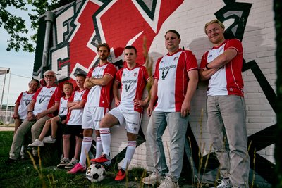 FC Emmen presenteert het nieuwe thuistenue 