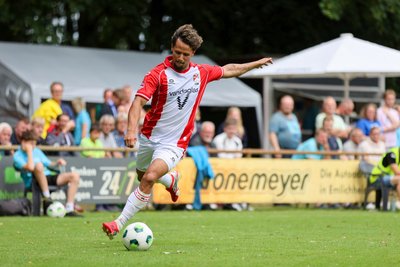 FC Emmen maakt eerste minuten in Duitsland